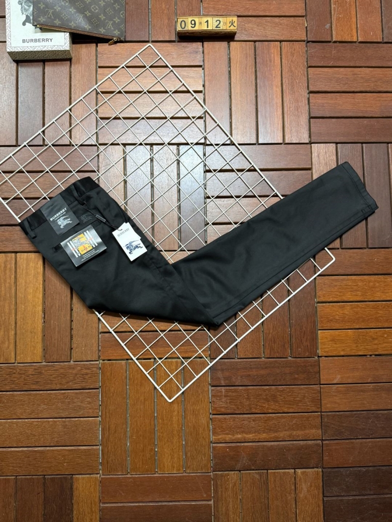 Bv*b*rry long pants